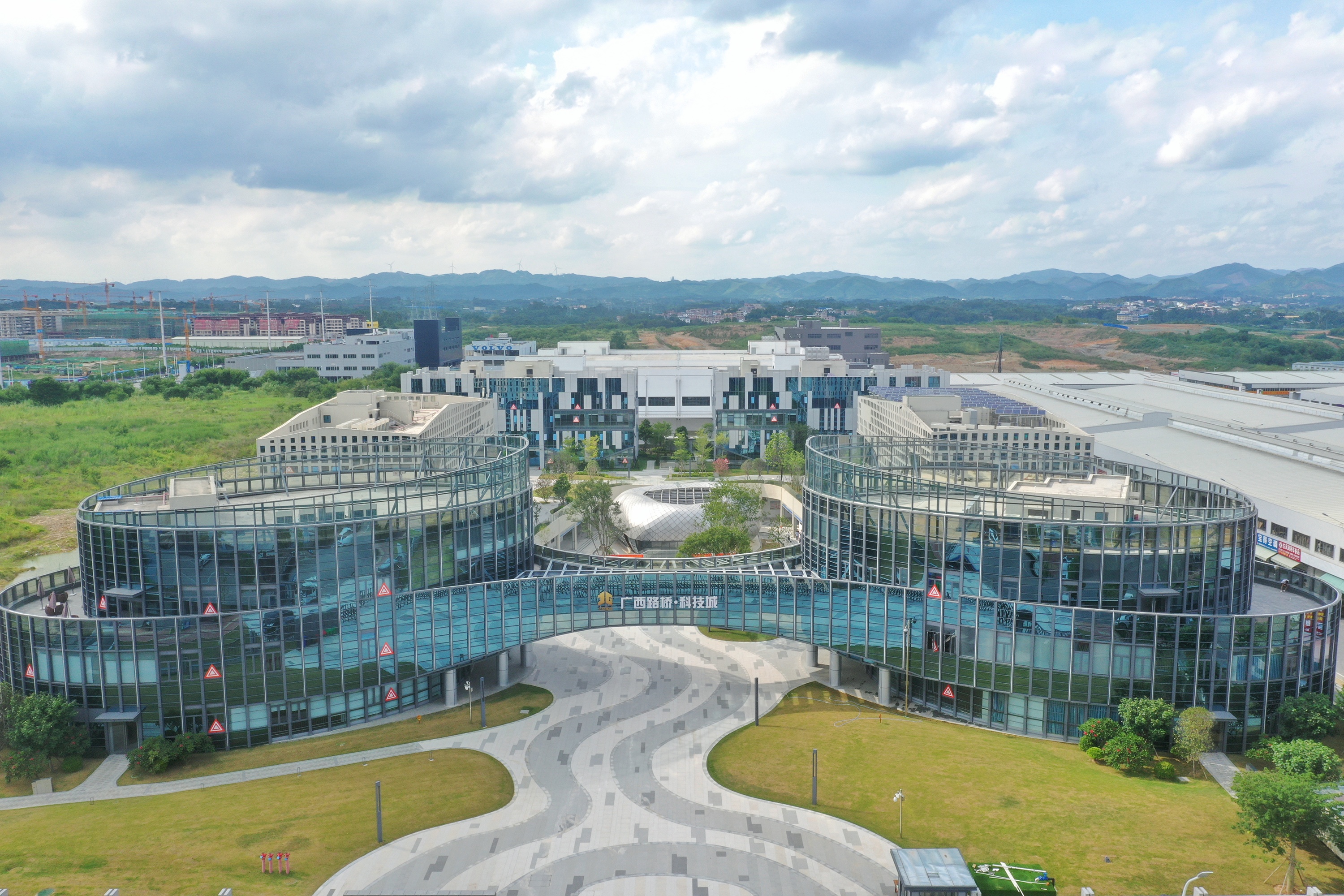 9001���Ž�ɳ(�й�)���޹�˾