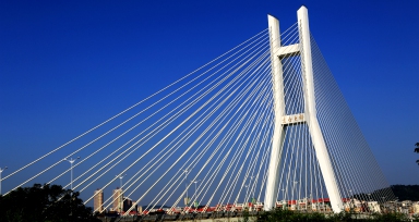 ��ɫ�ж��ϴ���